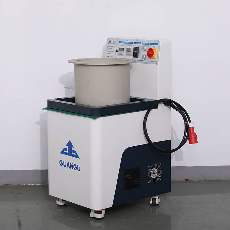 PardubiceSMALL MAGNETIC POLISHING MACHINE GG8520